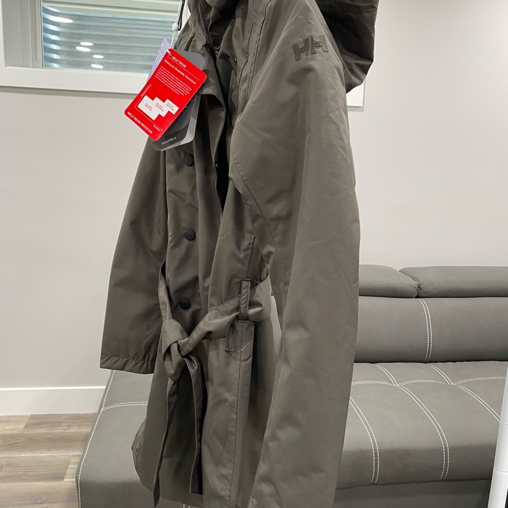 Brand New Never Worn****